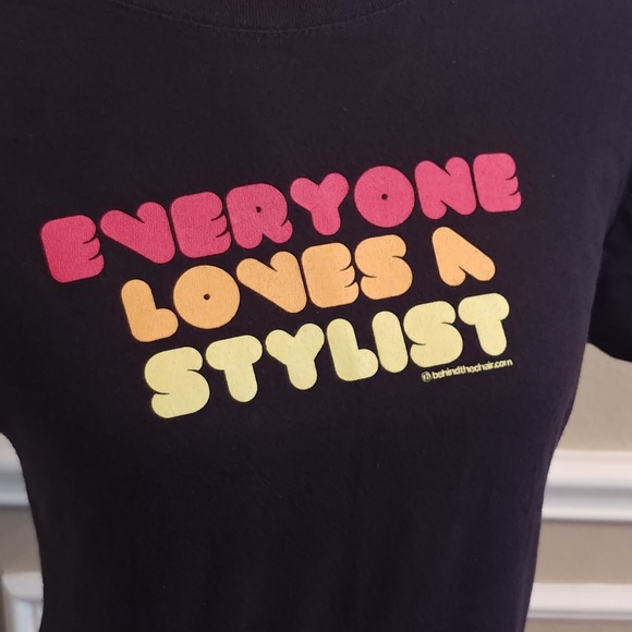 Hairstylist shirt- BTC - Picture 2 of 5